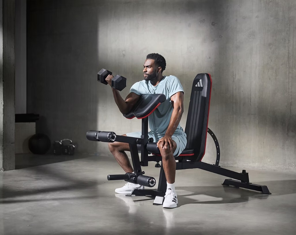 Biceps træning: Adidas Utility træningsbænk
